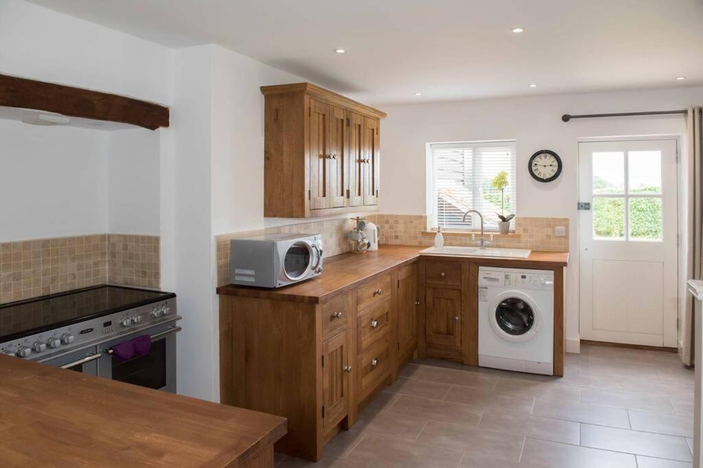 Immaculate Barn Annexe Close To Stansted Airport Great Dunmow Exterior photo